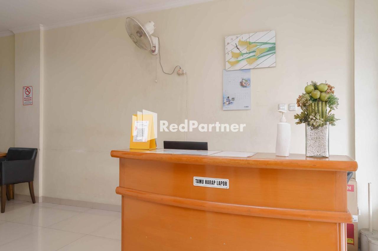 Jo Residence Syariah Redpartner Jacarta Exterior foto