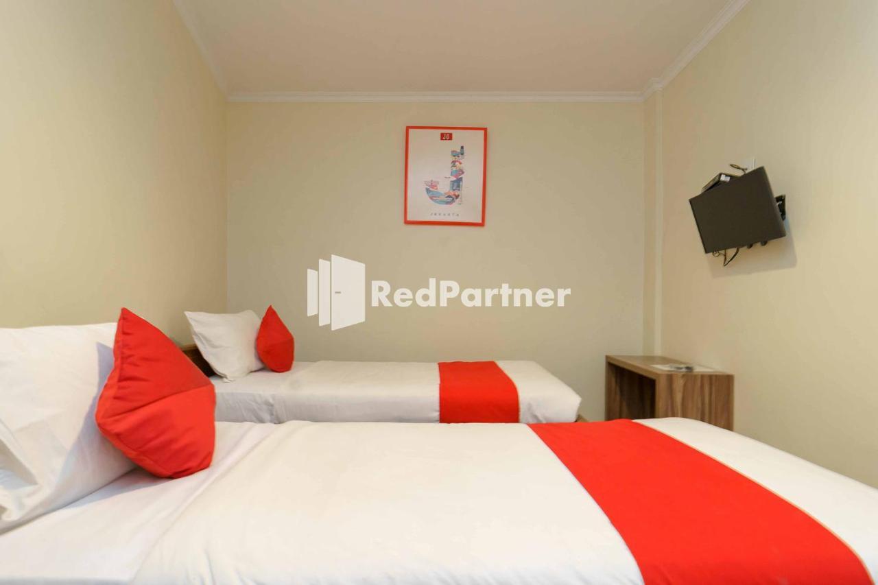 Jo Residence Syariah Redpartner Jacarta Exterior foto