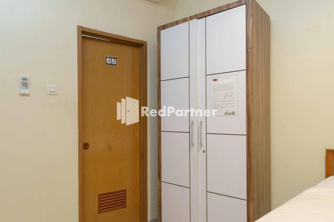 Jo Residence Syariah Redpartner Jacarta Exterior foto